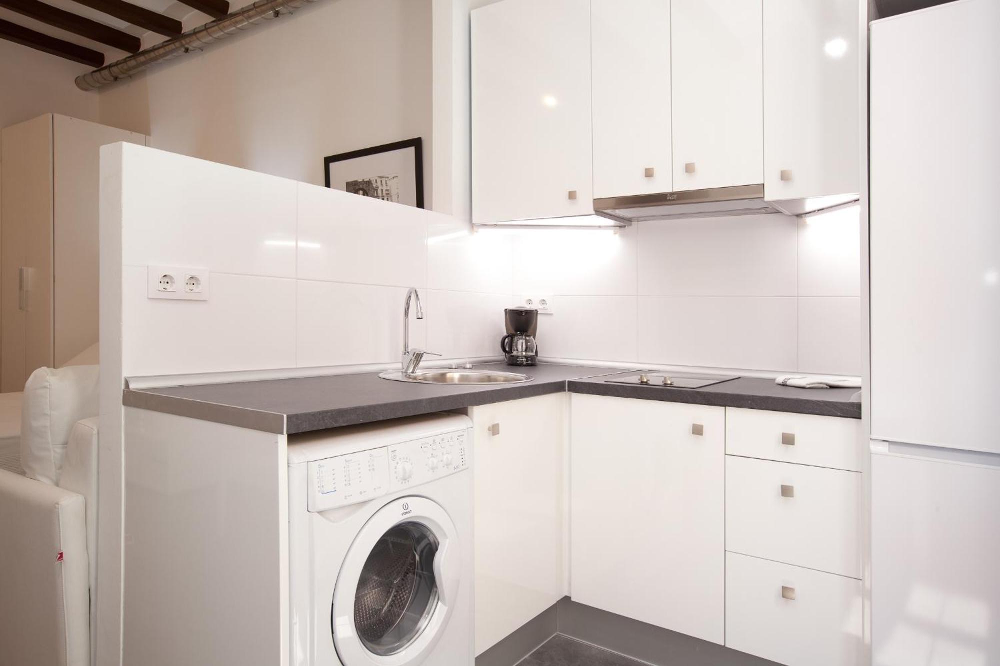 Barnapartments Basic Gracia Barcelona Zimmer foto